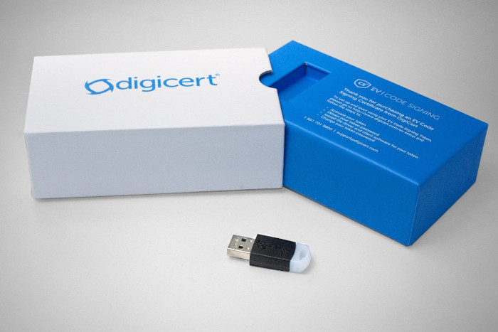 HW-Token mit dem Zertifikat, welches Sie zum DigiCert Code Signing EV erhalten HHW-Token mit dem Zertifikat, welches Sie zum DigiCert Code Signing EV erhalten